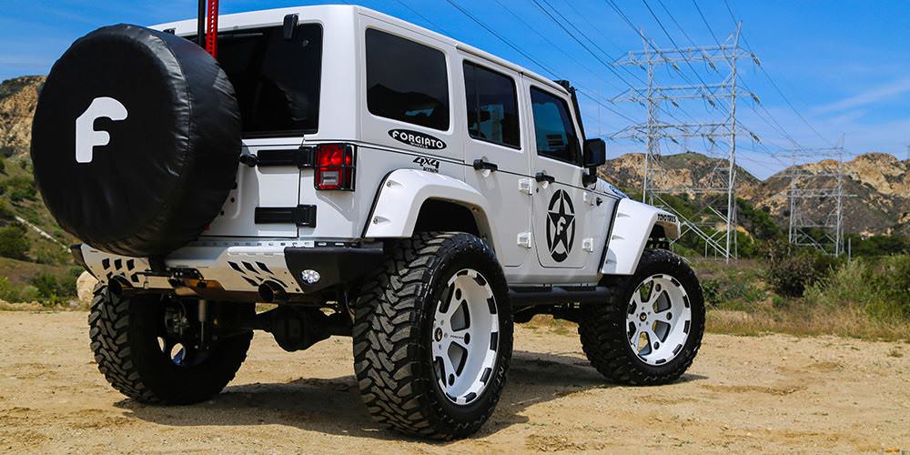 lifted-jeep-wrangler-on-forgiato-offroad-wheels-video-photo-gallery_6