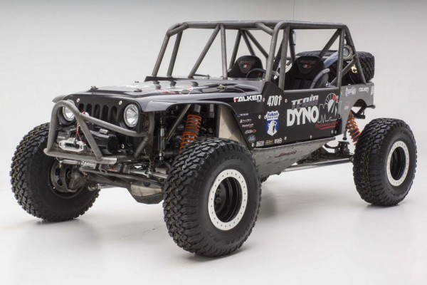 Mopar-at-2014-Griffin-King-of-The-Hammers-1-600x400
