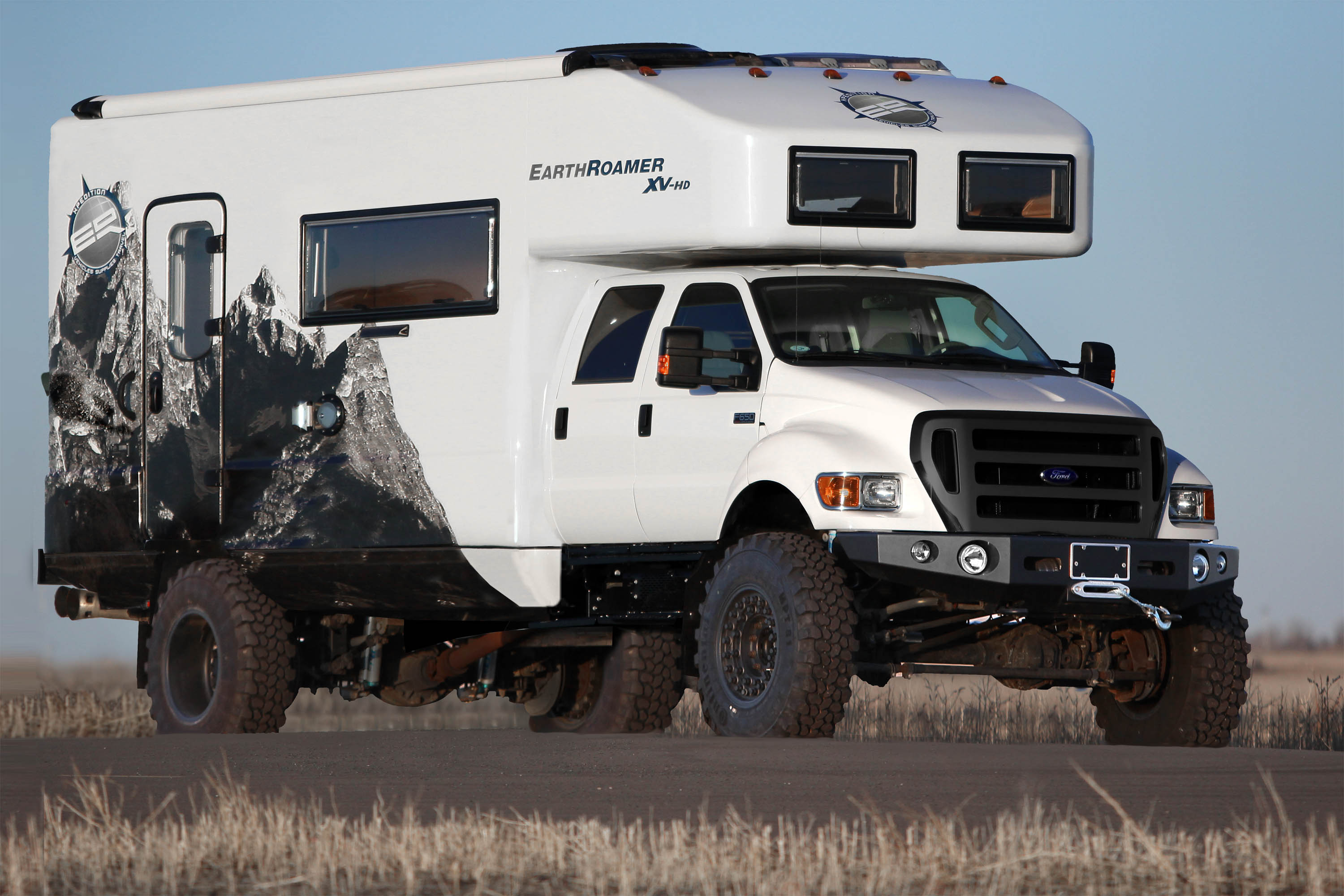 the-ultimate-off-road-survival-vehicle-off-road-wheels